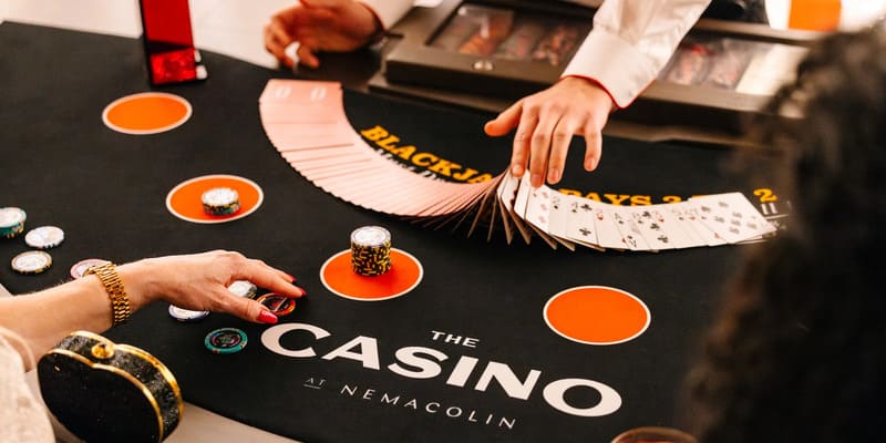 Casino là gì Khái niệm cơ bản về Casino là gì